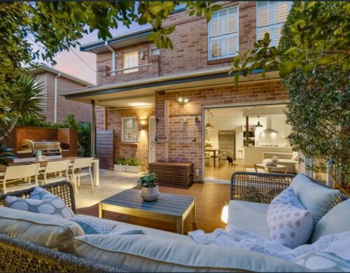 Designer Garden Townhome Randwick – Pet Friendly 2BR + Garage